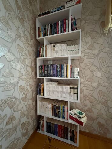 Rəflər: Kitab rəfi, Düz — 2