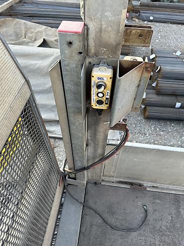 Легкий грузовой транспорт: Легкий грузовик, Mercedes-Benz — 6