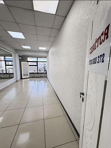 Аренда помещений свободного назначения: Сдается 30 м2 1 линия. Доступ 24/7 Вход с улицы Светлое помещение с — 6