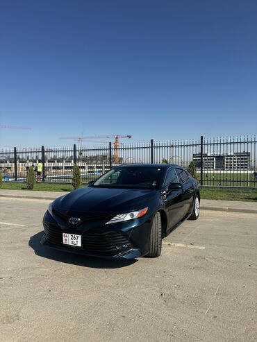 машины 2010 года и выше: Toyota Camry: 2019 г., 2.5 л, Вариатор, Бензин, Седан