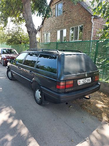 e6 3: Volkswagen Passat Variant: 1991 г., 0.2 л, Механика, Бензин, Универсал — 2