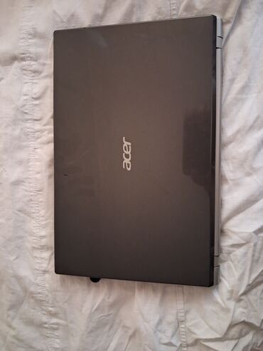 acer planşet: Acer brendinə məxsus bu noutbuk sadə dizayna və qara rəngə malikdir
