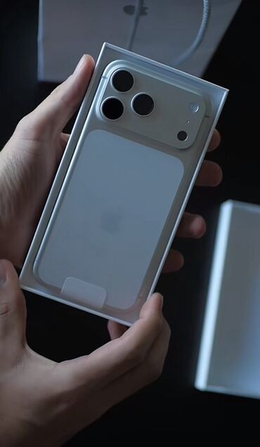 iphone xs ekran: IPhone 17 Pro Max, 256 ГБ, Серебристый, Беспроводная зарядка