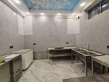 bakida gunluk hostel: Kafe icareye verilir teze te'mirli 2 kabinet,metbex,geniş zal sanitar — 9