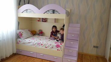 uşag kravati: Oğlan və qız üçün, Çarpayı, Matras ilə, Siyirməli, Laminat