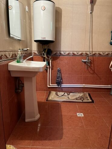 Bağ evlərinin kirayəsi: 100 kv. m, 3 otaqlı, Hovuzlu, Artezian quyusu, Su, Kombi — 17