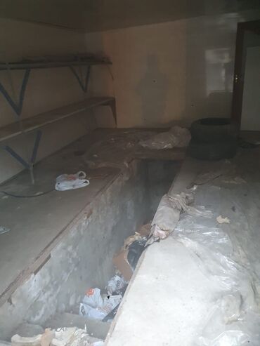 Kirayə qaraj: Qaraj/usta təmiri üçün yer - Dəmir qapılı, yerüstü qaraj tipi sahə - — 4