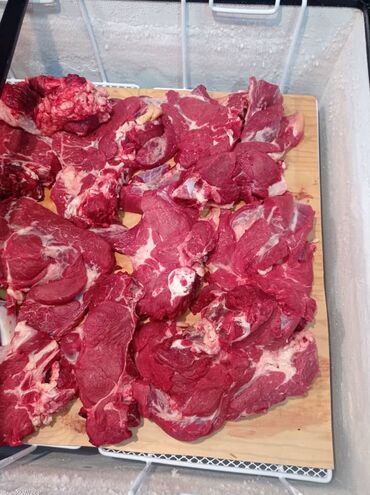 резак для мяса: Говяжий мясо, баранина,мясо хорошего качества,всегда свежие.500за