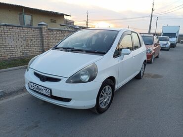 Honda: Honda Fit: 2001 г., 1.3 л, Вариатор, Бензин, Хэтчбэк