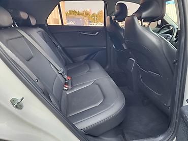 roewe rx5: Kia Niro: 2021 г., Гибрид, Кроссовер — 10