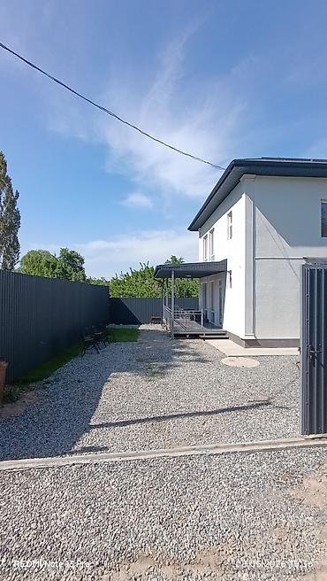дом из бруса: 4 комнаты, 134 м², 3 соток, Электричество, Холодная вода — 2