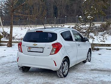 Chevrolet: Chevrolet Spark: 2018 г., 1 л, Вариатор, Бензин, Хэтчбэк — 6