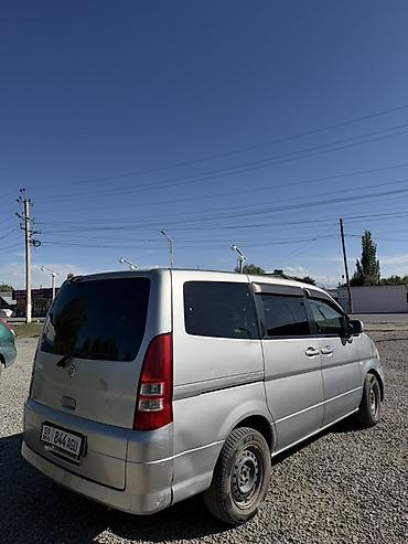 авто в такси: Nissan Serena: 2002 г., 2.4 л, Автомат, Бензин, Минивэн — 10