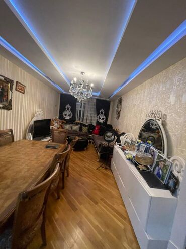 Yeni tikili: 3 otaqlı, Yeni tikili, m. Qara Qarayev, 112 kv. m — 2