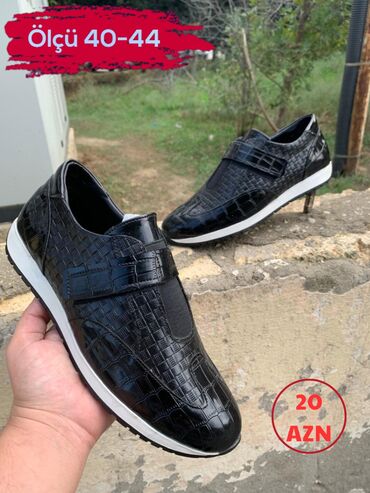 Ayaqqabılar: Butun ayaqqabılar 15 azn bu ayin sonuna kimi!! Ölçü 40 44 kimi — 5