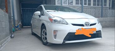 Транспорт: Toyota Prius: 2015 г., 1.8 л, Вариатор, Гибрид