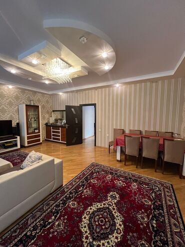 barter menziller: 4 комнаты, Новостройка, м. Дарнагюль, 136 м²