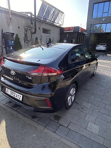 hybrid: Hyundai Ioniq: 2019 г., 1.6 л, Робот, Гибрид, Хэтчбэк — 5
