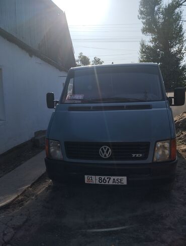 срочно продать машину: Volkswagen : 1997 г., 2.5 л, Механика, Дизель
