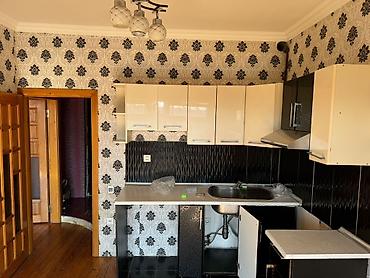 Köhnə tikili: Mənzilin təsviri Mənzil satılır Yeni günəşlidə D massivində yerləsən — 6