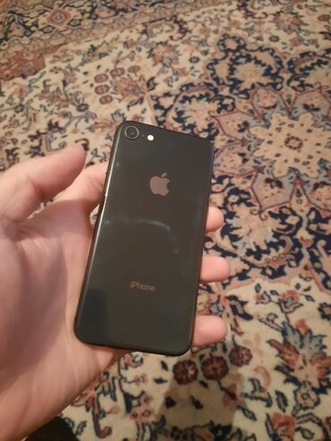Apple iPhone: IPhone 8, 64 GB, Qara, Barmaq izi, Face ID