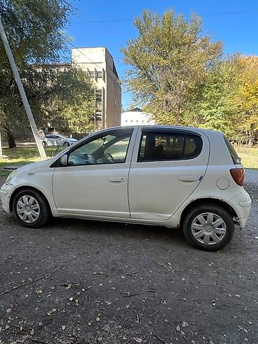 aion авто: Toyota Vitz: 2003 г., Бензин, Хэтчбэк — 5