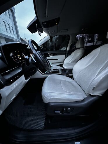 Kia: Kia Carnival: 2020 г., 2.2 л, Автомат, Дизель, Минивэн — 9