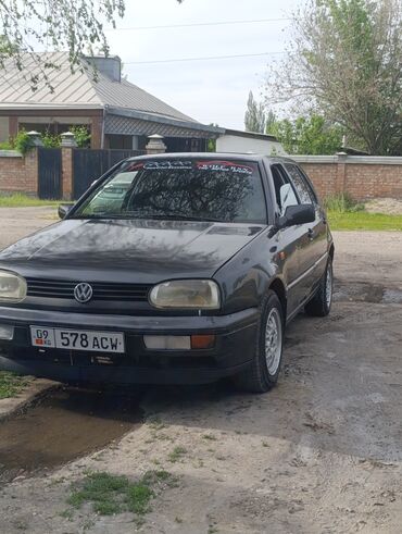 Volkswagen: Volkswagen Golf: 1994 г., 1.6 л, Механика, Бензин