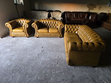 Stilske garniture: Set garnitura – Springvale Leather Chesterfield - Brend: Springvale — 4