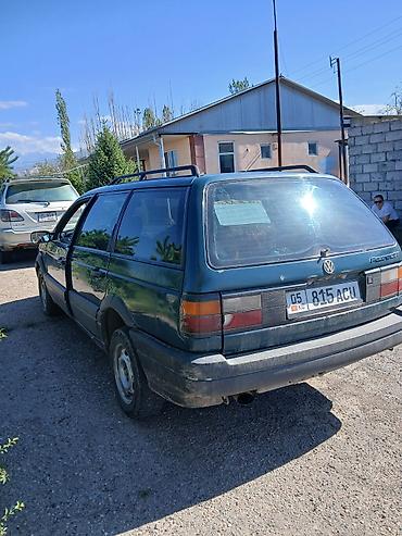 Транспорт: Volkswagen Passat Variant: 1990 г., 1.8 л, Механика, Бензин, Универсал — 4