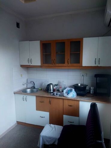 Продажа квартир: 1 комната, 30 м², Индивидуалка, 2 этаж, Евроремонт