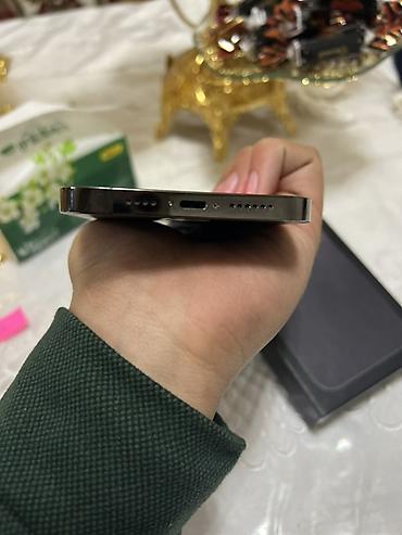 sumsung a32: IPhone 13 Pro Max графитовый цвет. Комплектация на фото: фирменная — 4