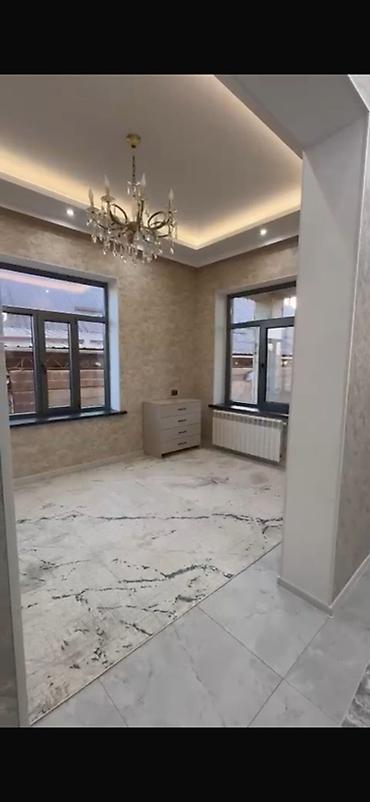 Продажа коттеджей и домов: Продается двухэтажный жилой дом с придомовой территорией и удобным — 8