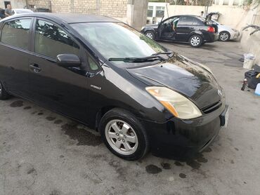 продажа авто в азербайджане: Toyota Prius: 1.5 л | 2008 г. Седан