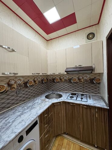 Mənzil kirayələyirəm: Ev ecemi metrosu ile arasi 2 deqiqedir. 10 mertebeli binanin 3 cu — 12