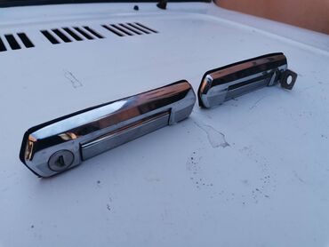 Auto delovi: Brave vrata sa klucem Lada 2121,21213,21214 Niva br.3. Polovno — 2