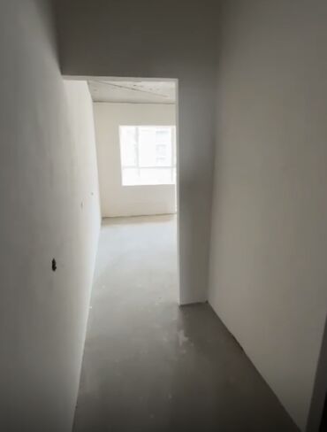 срочно продам квартиру в баку: 2 комнаты, 85 м², Элитка, 4 этаж, ПСО (под самоотделку)