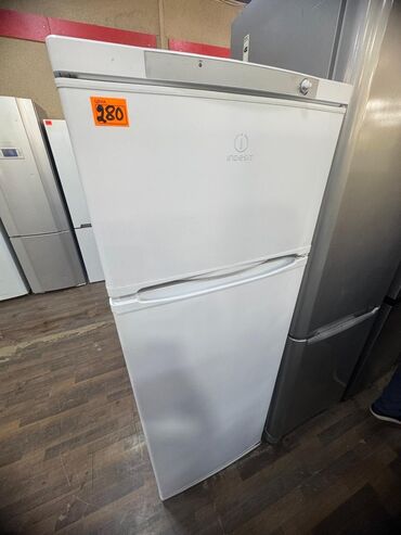 Qabyuyan maşınlar: 2 qapılı Indesit Soyuducu Satılır