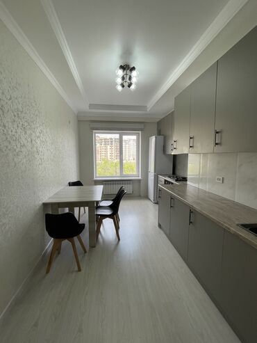 Продажа квартир: 2 комнаты, 72 м², Элитка, 2 этаж, Евроремонт