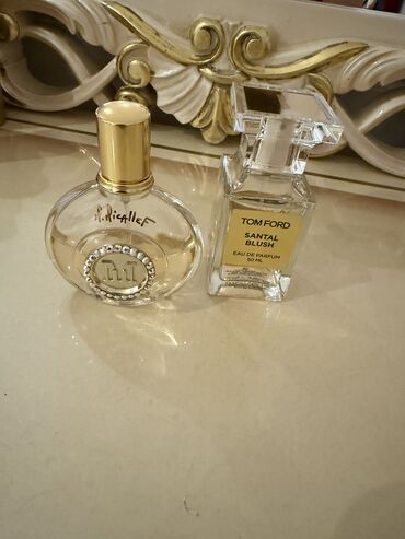 Ətriyyat: Her ikisi original.micallef 30mlden gorunduyu geder qalib.tomford