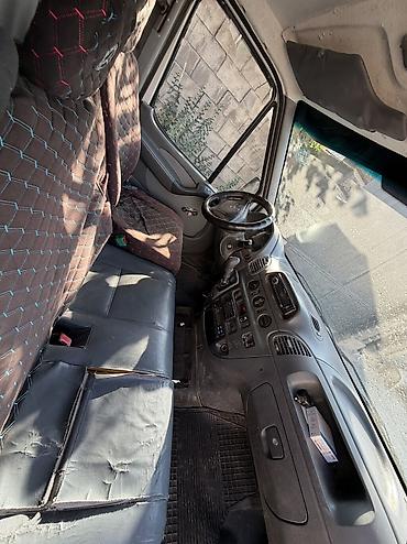 спритер сиденасы: Грузовой фургон Mercedes-Benz Sprinter с изотермическим/фургоночным — 7