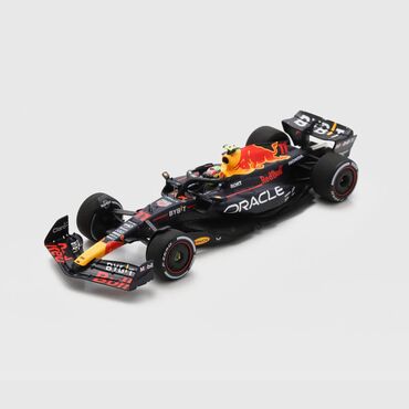 Подарки и сувениры: Red Bull Racing Sergio Perez 2023 Saudi Arabia GP RB19 1:43