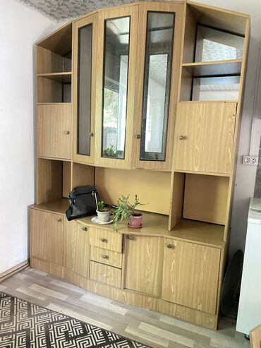 деревянная мебель бу: Срочно продаю горку!
Торг уместен