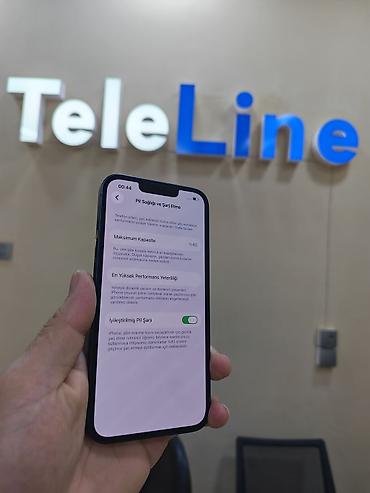 iphone 13 2 ci el: IPhone 13, 128 GB, Qara, Face ID, Sənədlərlə, Zəmanət — 2
