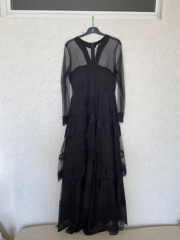 l razmer reqemle: Вечернее платье, XL (EU 42)