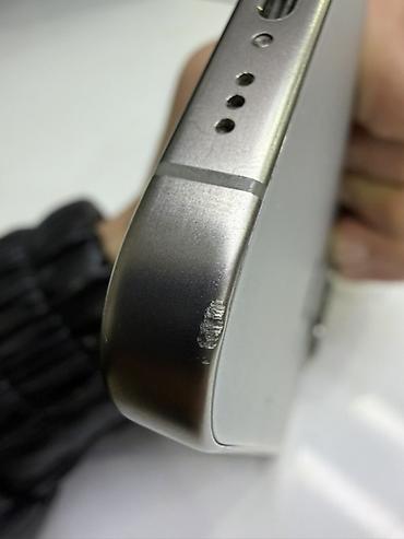 Apple iPhone: IPhone 15 Pro, Natural Titanium, Face ID — 12