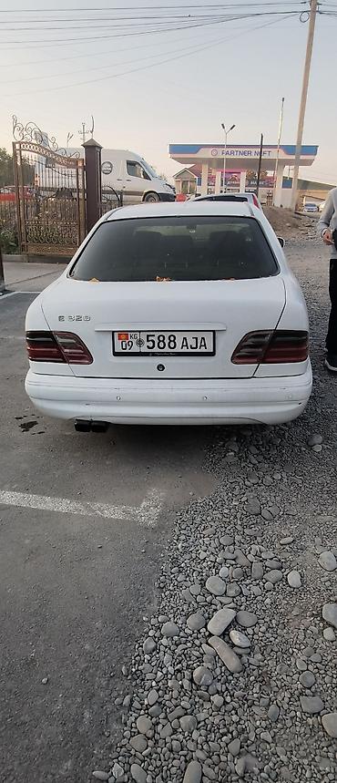 бензанасос 210: Mercedes-Benz E-Class: 2001 г., 2 л, Автомат, Бензин, Седан — 3