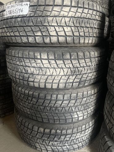 Шины: Шины 215 / 65 / R 16, Зима, Б/у, Комплект, Легковые, Япония, Bridgestone