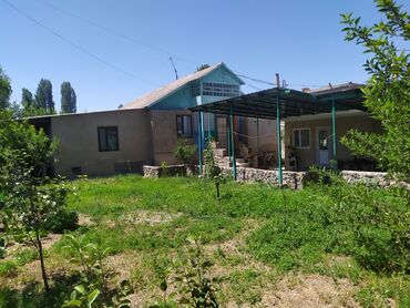 баня талас в Кыргызстан | ПОРТЕР, ГРУЗОВЫЕ ПЕРЕВОЗКИ: 6 м², 8 комнат, Гараж, Утепленный, Парковка
