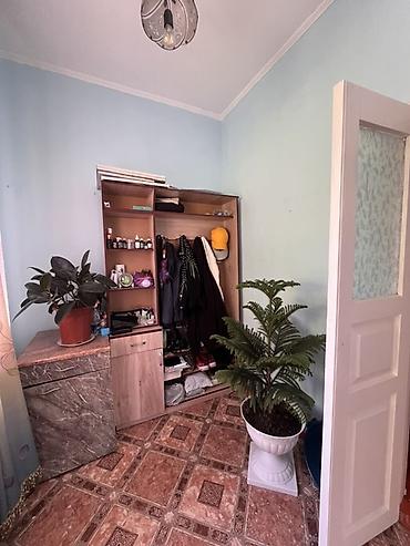 дом кирком: Дом с участком и хозяйственными постройками Участок: 5 соток 4-х — 2